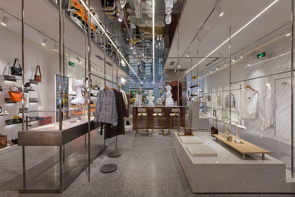 180平米开封服装店面装修设计效果图