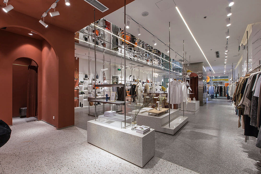 180平米开封服装店面装修设计效果图