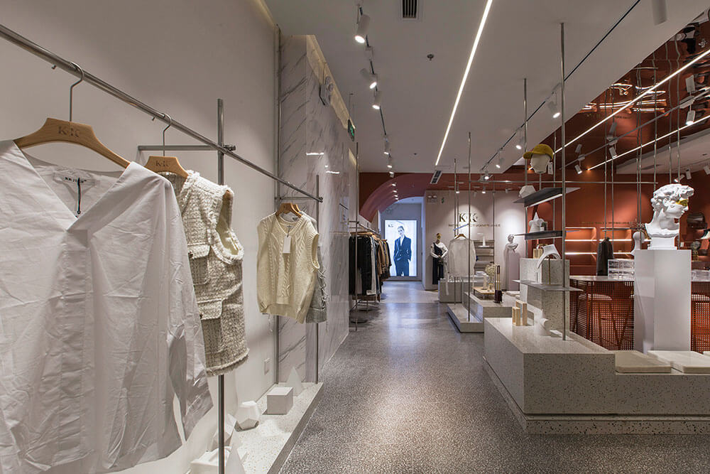 180平米开封服装店面装修设计效果图