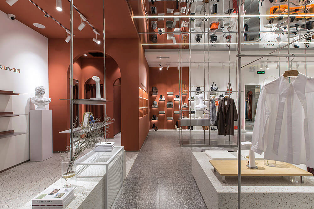 180平米开封服装店面装修设计效果图